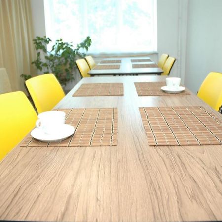 إلفيف Yellow House Hostel المظهر الخارجي الصورة